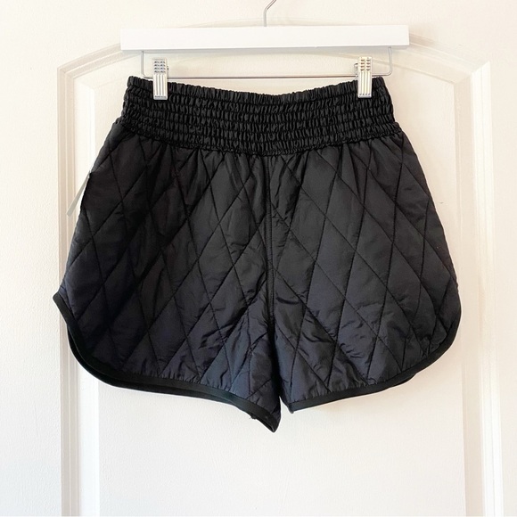 FREE PEOPLE Movement Black Discover Quilted Athletic Shorts NWT Boxing Inspired - Picture 9 of 11